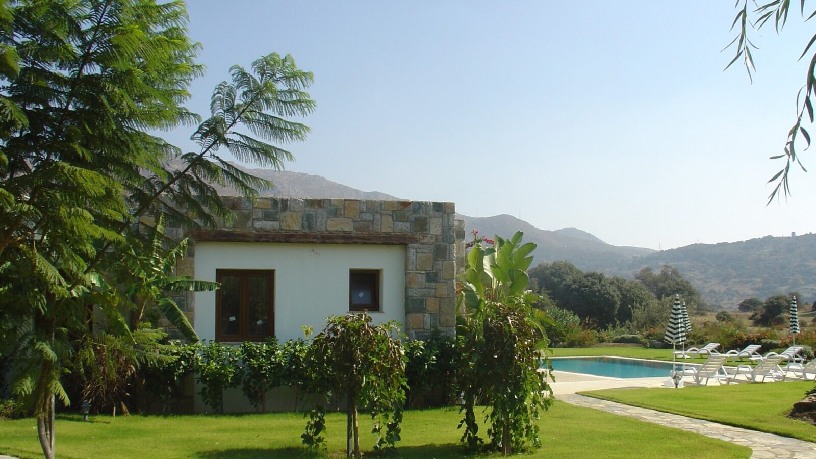 ibak Çiftlik Evleri, Gümüşlük, Bodrum 0252 382 22 94